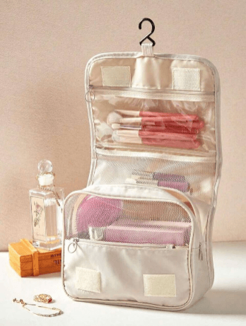 Hanging Travel Organizer