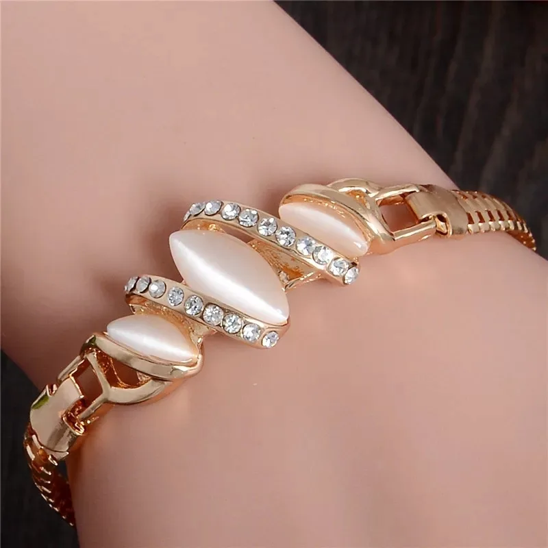Crystal Glow Opal Bracelet