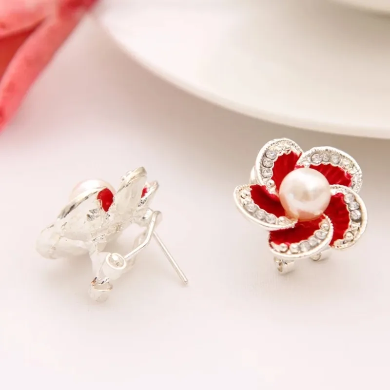 Elegant Flower Pearl Earrings