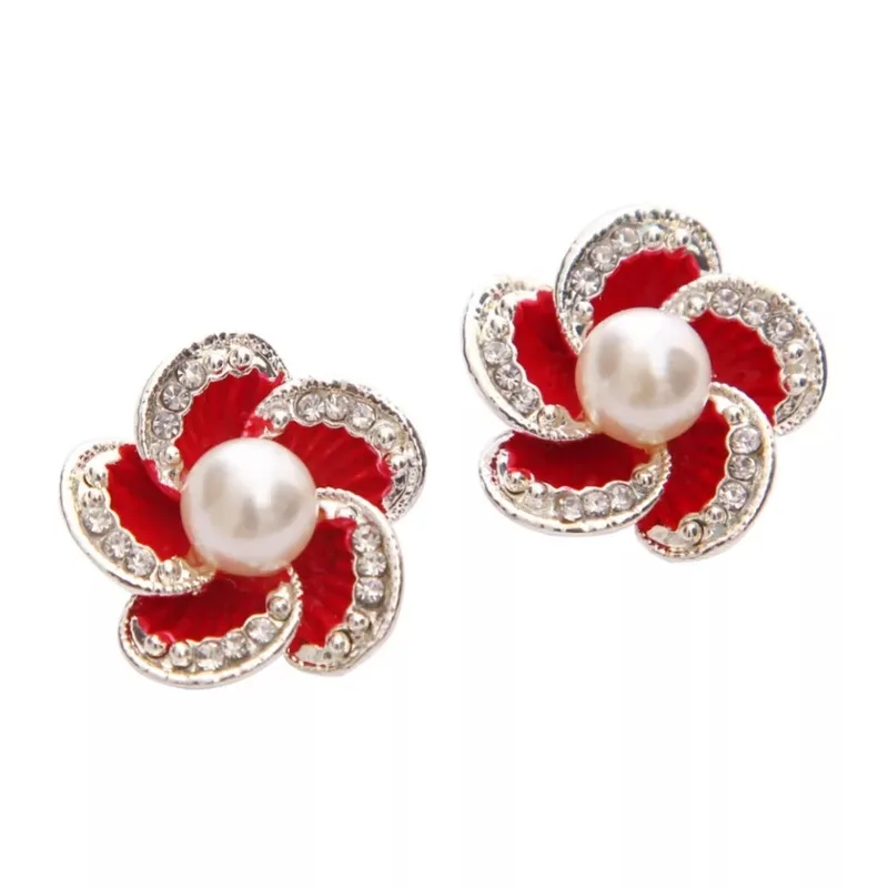 Elegant Flower Pearl Earrings