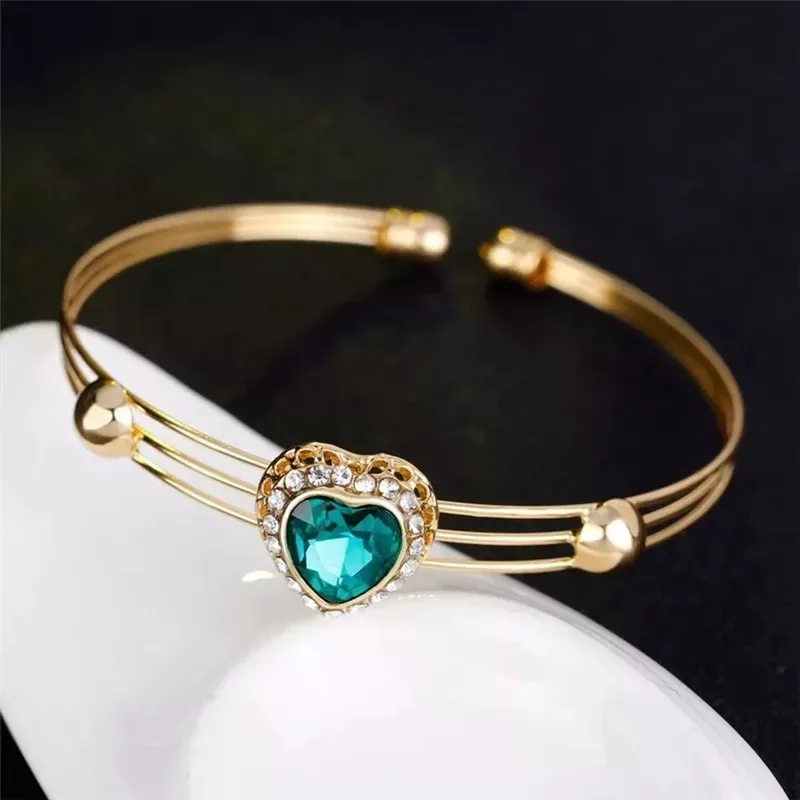 Lovely Crystal Heart Set