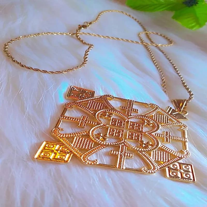 Luxurious Square Crosses Necklace