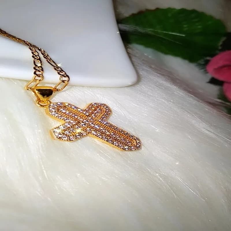 Shiny Exquisite Cross Necklace