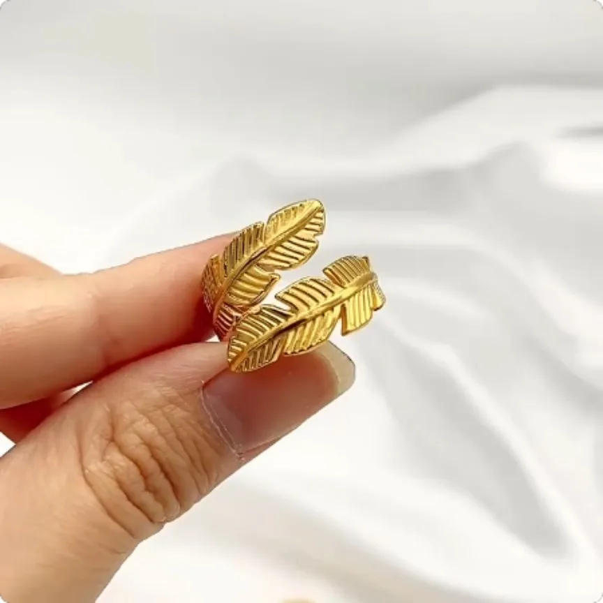 Attractive Gold Rings