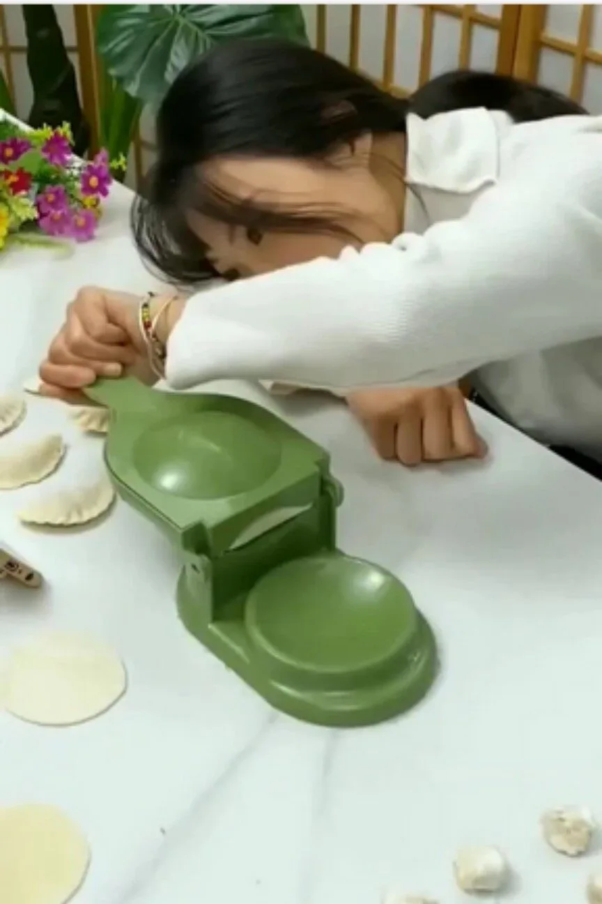 Dumpling Maker Tool