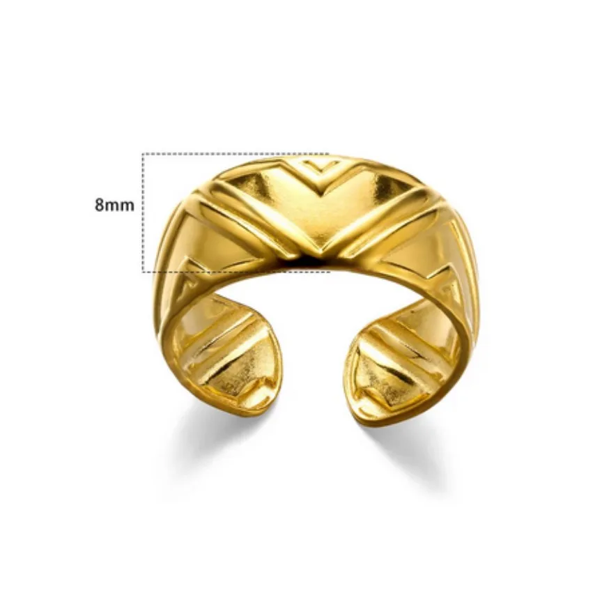Engraved Triangle Ring