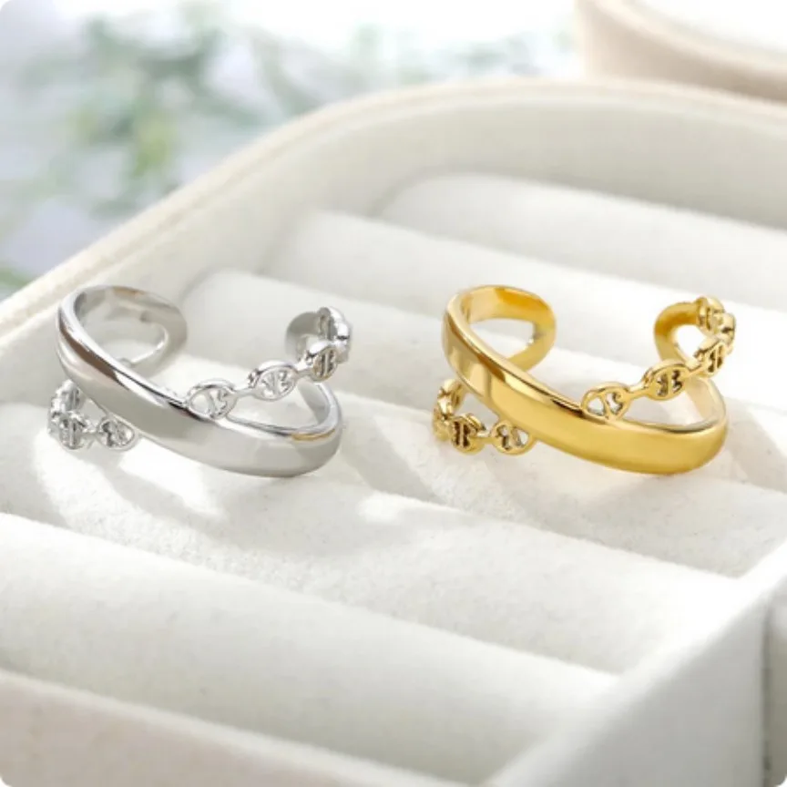X Shape Ring
