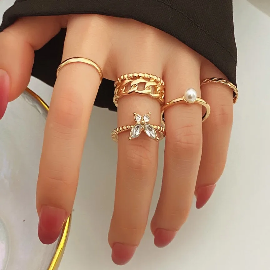 Golden Elegance Ring Set