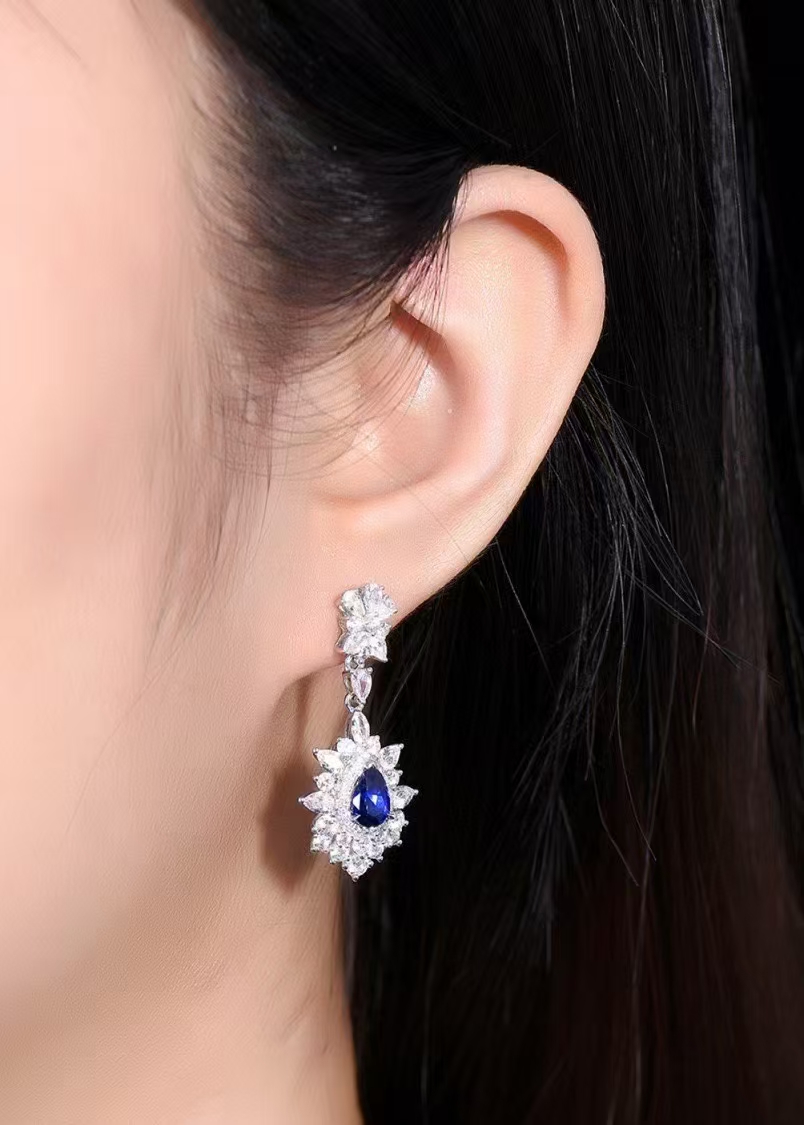 Luxury Drop Sapphires Set